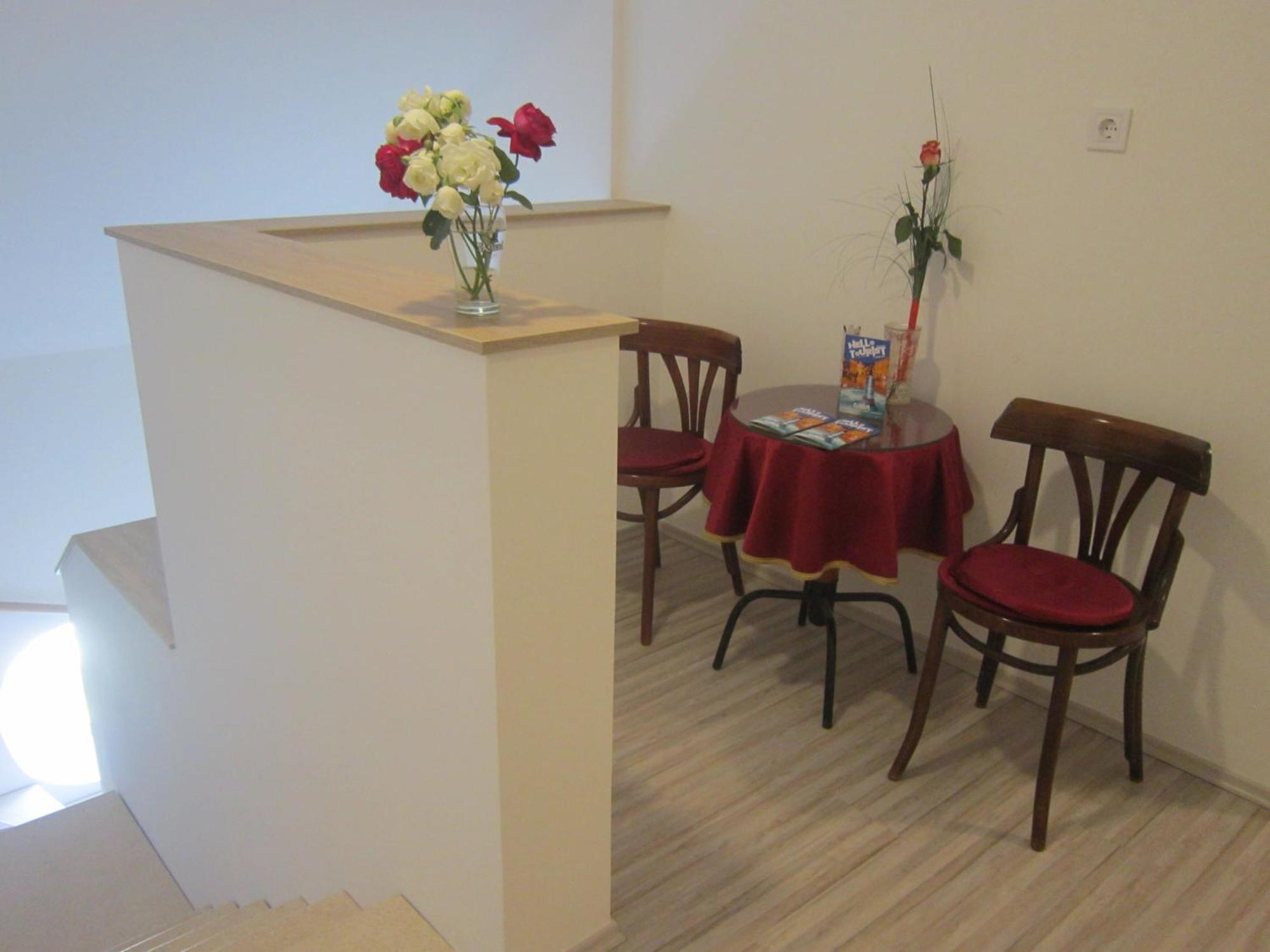 Feher Hajo Panzio Es Vendeglo Gyor Ngoại thất bức ảnh